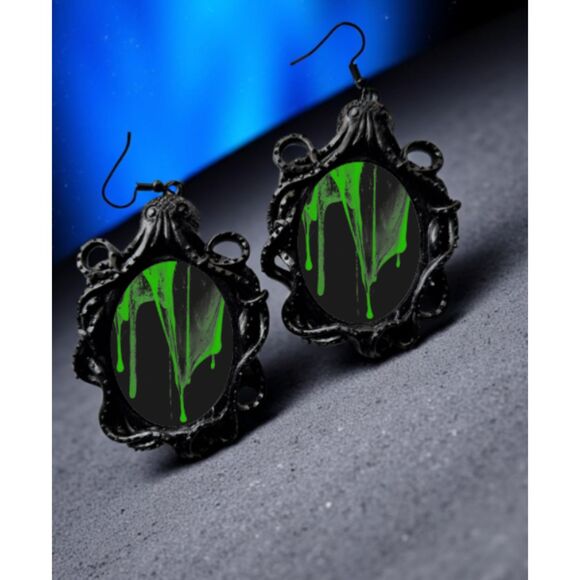 Green Slime Sludge Earrings Gooey Slimy Dripping Jewelry - Picture 3 of 4